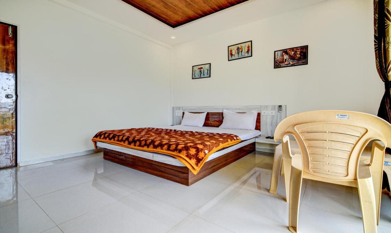 Aditya Hill View Inn Mahābaleshwar Zewnętrze zdjęcie
