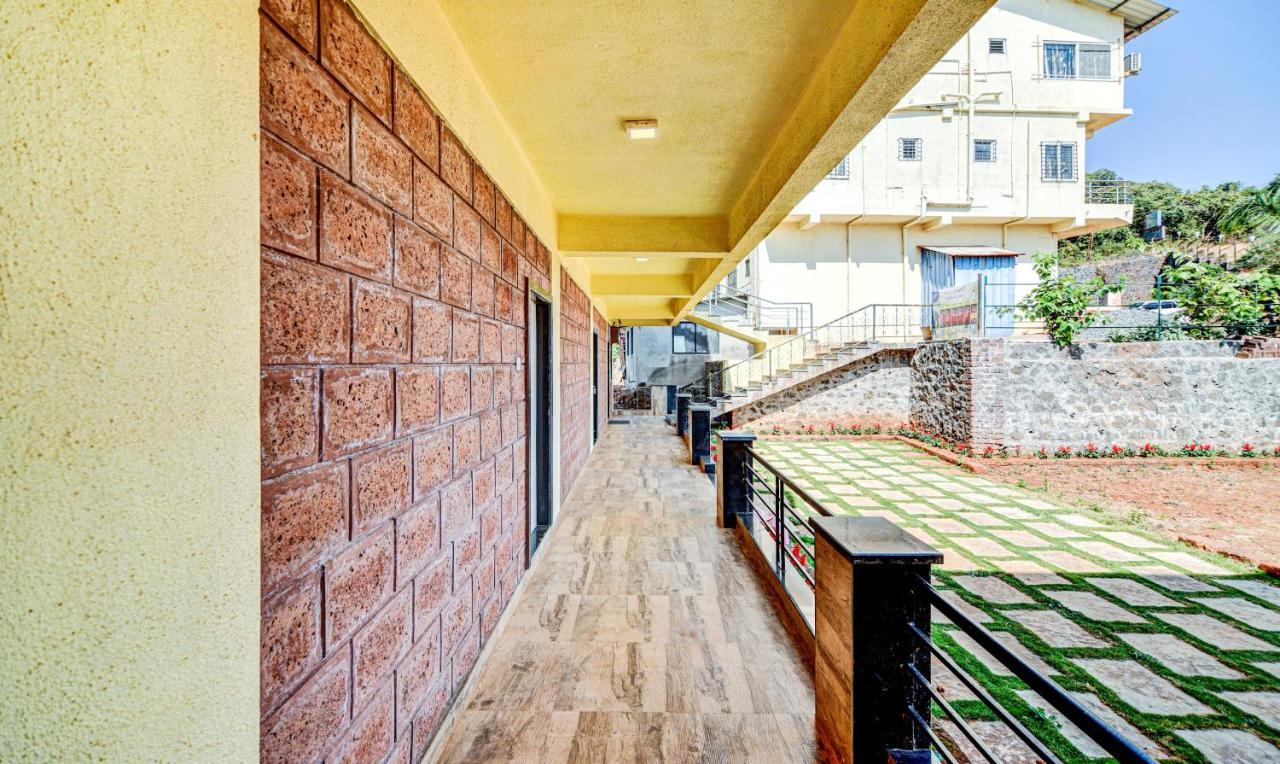 Aditya Hill View Inn Mahābaleshwar Zewnętrze zdjęcie
